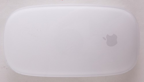 Apple Magic Mouse 2 MLA02LL/A A1657 EMC 2923 - Picture 2 of 4