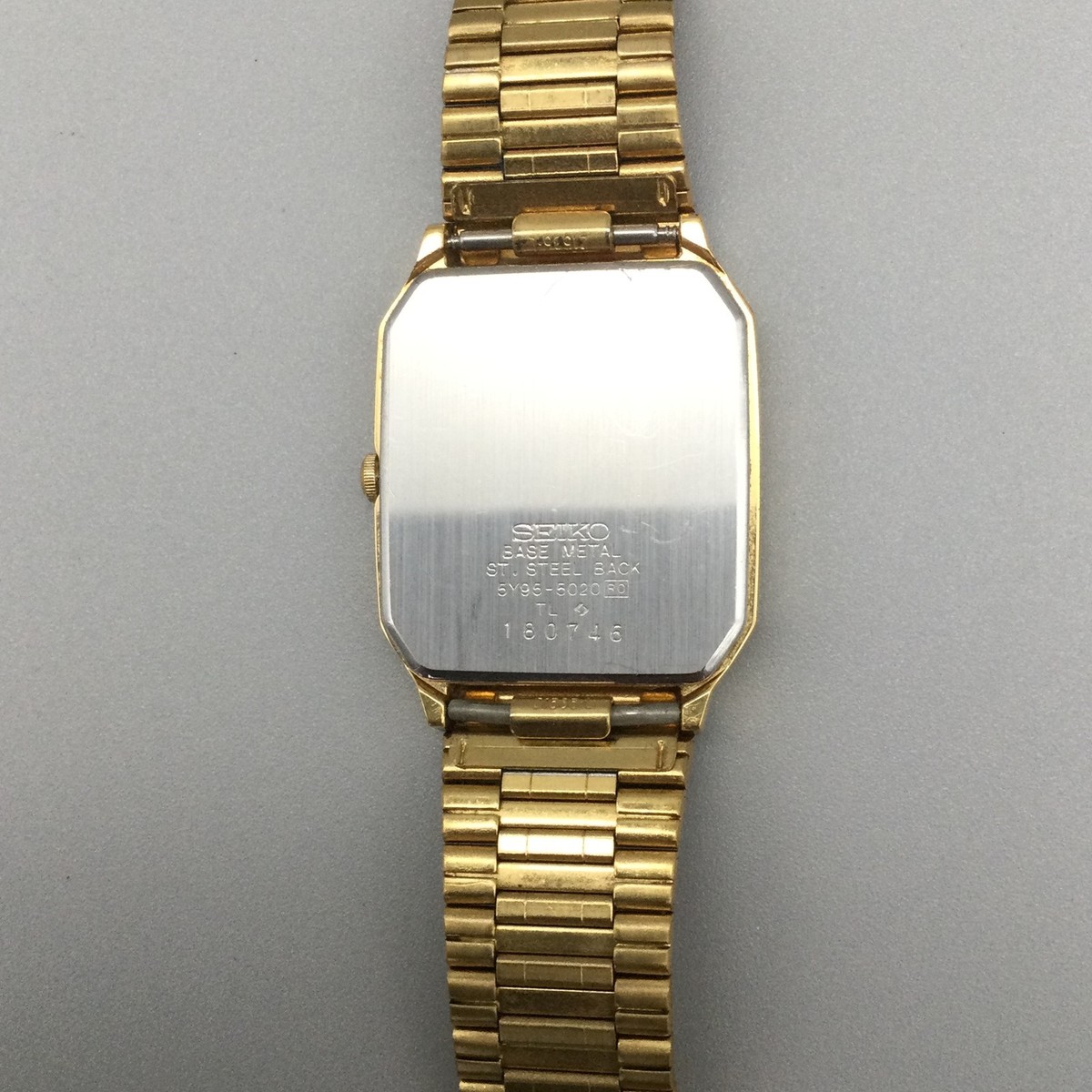 Seiko Mens Watch 27mm Black Rectangle Dial Gold Tone 5Y95-5020 New