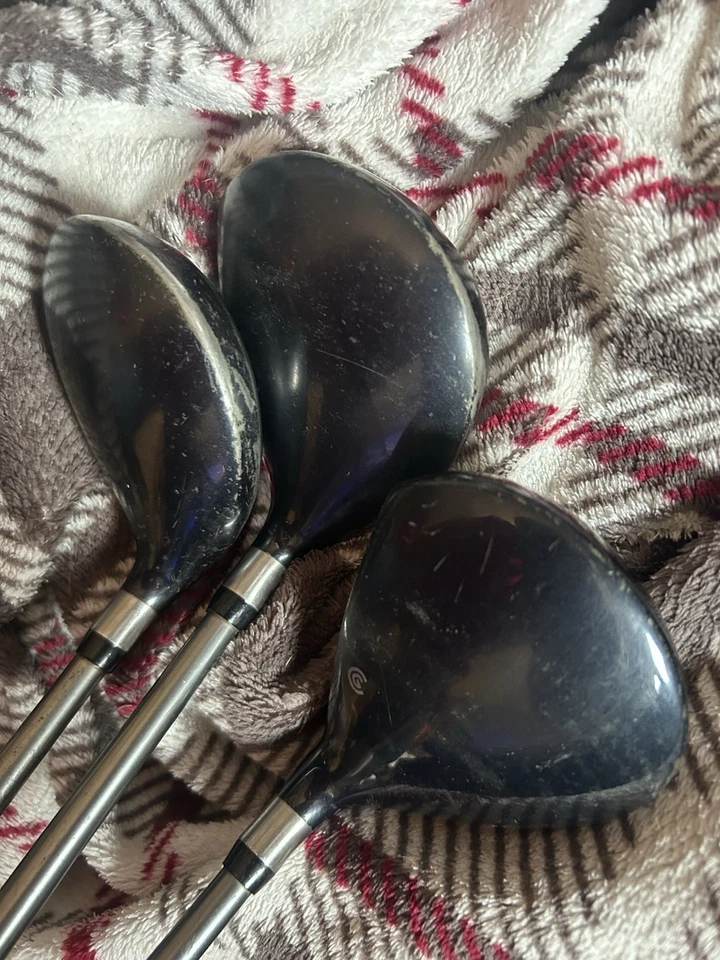 Cleveland Steel Off Set 3W, 5W,7W Fairway Wood Set RH Graphite Shaft Reg Flex - Image 3 of 4