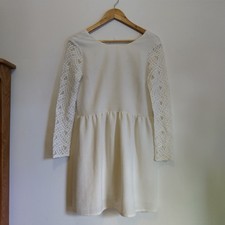 Sezane White Crepe Material Short Dress With Lace Sleeves Size 8