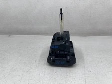 10-16 CADILLAC SRX AUTOMATIC TRANSMISSION GEAR SHIFTER LEVEL SELECTOR, LOT3638