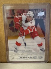 2018-19 Upper Deck Series 1 Clear Cut Parallel #68 Trevor Daley Red Wings