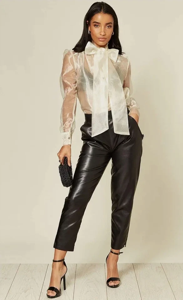 Blusa única 21 Pussybow organza transparente talla 4 abotonada manga larga coqueta Foto 2 de 4