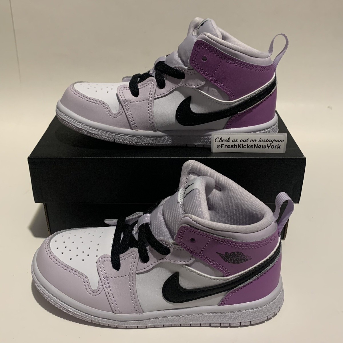 Air Jordan 1 Mid Barely Grape Little Kids Size 10c Child