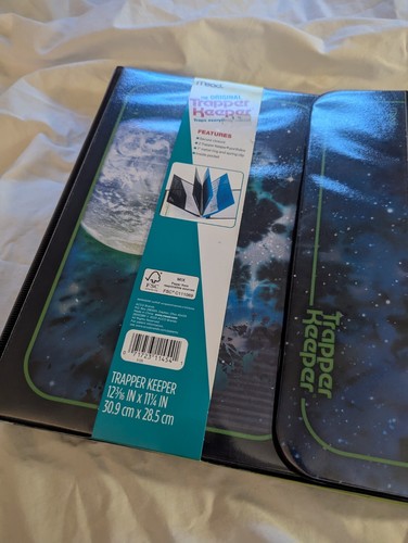 Trapper Keeper Binder Portfolio Folder 2023 Mead Retro Moon