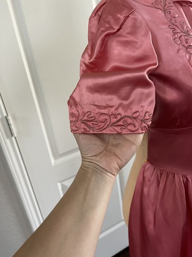 1930s Silk Satin Gown - Picture 4 of 10