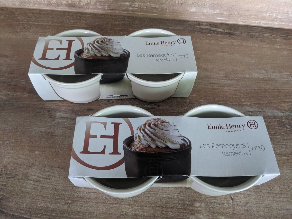 Emile Henry Mini-Kuchenform Set (2 Stück) – Aus Burgunder Ton, Ofenfest, Für Gleichmäßiges Backen