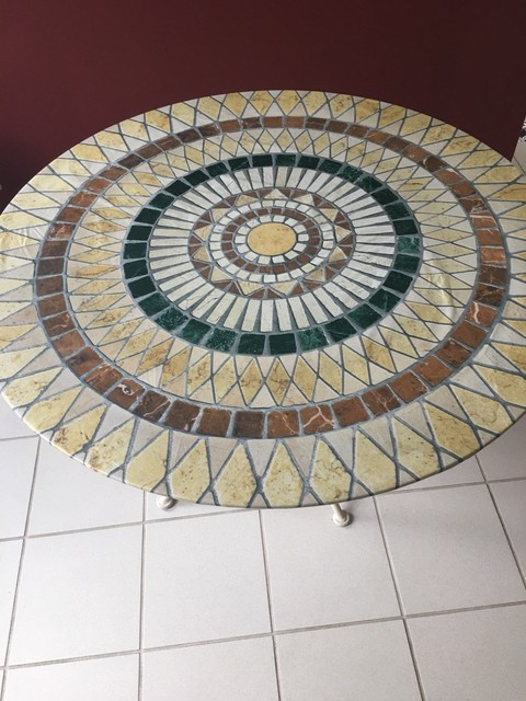 Kitchen Table Round Glass and 5 Roller Chairs | eBay