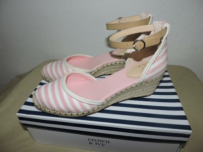 crown and ivy white heels