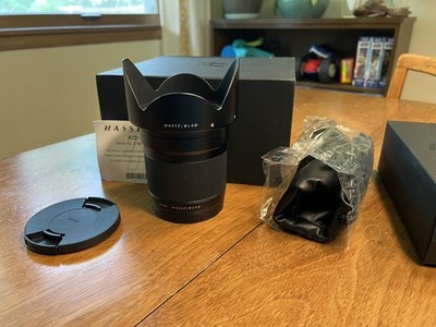 Hasselblad XCD 30mm f/3.5 Wide Angle Lens for X1D II 907X X2D Medium Format 77mm