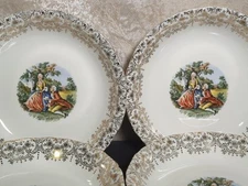 Vtg Courting Couple Royal Queen Bowls Set Of 4 22 Kt Gold Nasco Bowl Elegant 