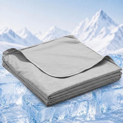 Lightweight Cooling Blanket Breathable Soft Cold Ice Throw For Hot Sleepers Bed