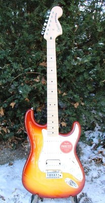 Squier Stratocaster Affinity 70s HSS