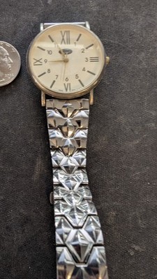 Cambridge Quartz Dress Watch Japan Movement Silver Tone Roman Numeral Dial