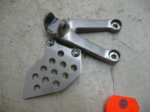 HONDA 10 CBR600RR CBR 600 RR ESTRIBA DELANTERA IZQUIERDA SOPORTE MONTAJE OEM - Imagen 3 de 11