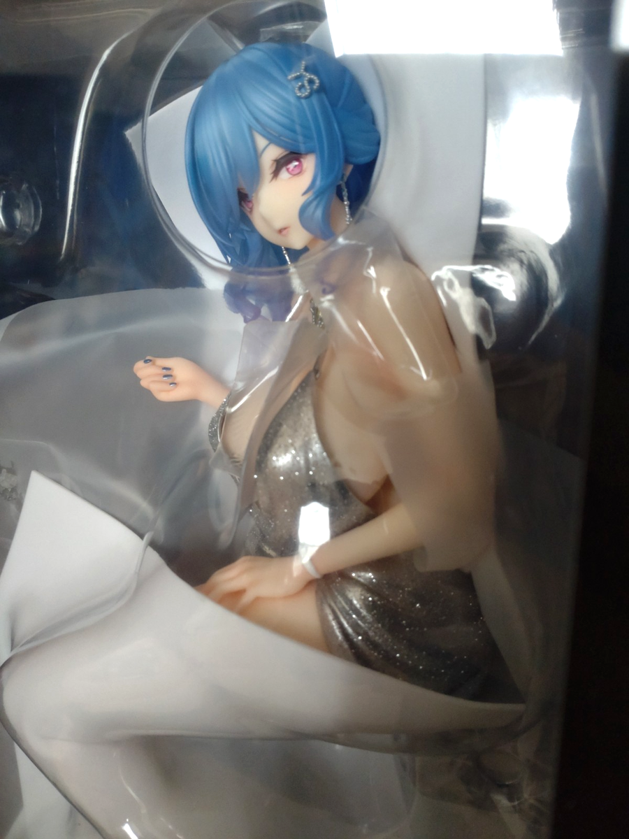 アルター セントルイス Luxury Handle Ver. 1/6スケール Amazon.com: Azur Lane St. Louis Luxury Handle Ver. 1/6