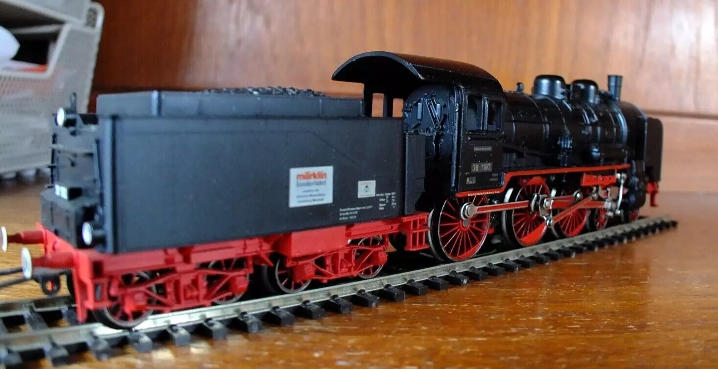 Picture 9 of 16