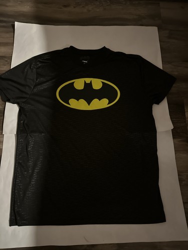 DC Comics Mens Batman Basic Logo Black Yellow T Shirt XL Performance Tee