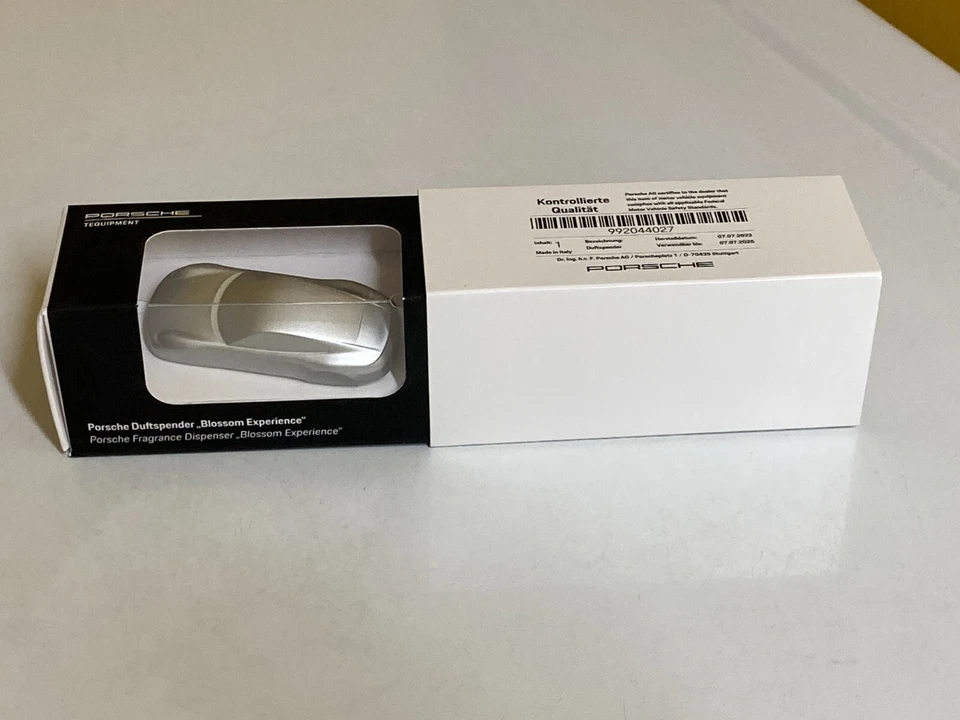 PORSCHE DESIGN OEM 911 AIR FRESHENER DIFFUSER W/BLOSSOM EXPERIENCE IN SILVER - Image 2 of 4