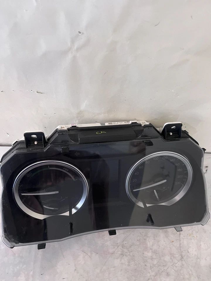 2020 TOYOTA HIGHLANDER HYBRID SPEEDOMETER CLUSTER OEM 220KM/H - Image 4 of 4