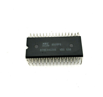 NEC D78C14G208 8-Bit Single Chip / Microcontroller 64 Pin - NOS