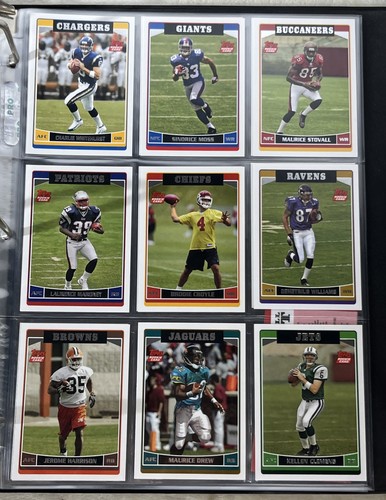 2006 Topps Football Complete Set In Binder - Imagen 3 de 9