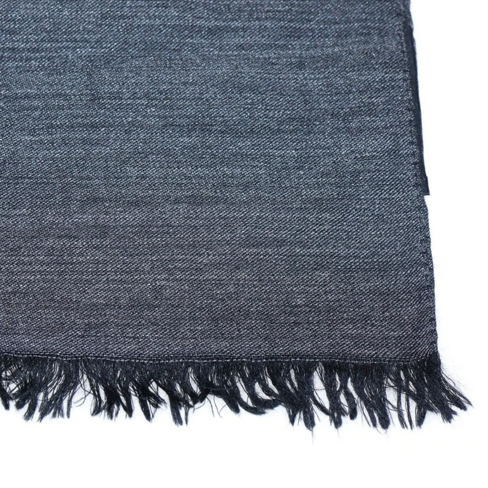 GUCCI GG Patrón Bufanda Gris Algodón × Seda Usado 0af018bf5d94b5c48c8e91a52aa0b056 Foto 3 de 4