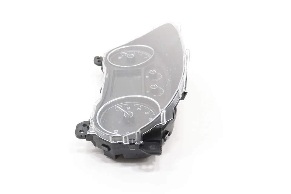 2020 - 2021 BUICK ENCLAVE DASH SPEEDOMETER INSTRUMENT CLUSTER OEM 84817323 - Image 2 of 4