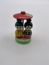 2” Myanmar Souvenir Wooden Man Woman Colorful People Under Parasol - KAYIN