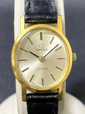 OMEGA Geneva 511.0411 wristwatch Cal 625 vintage manual silver dial