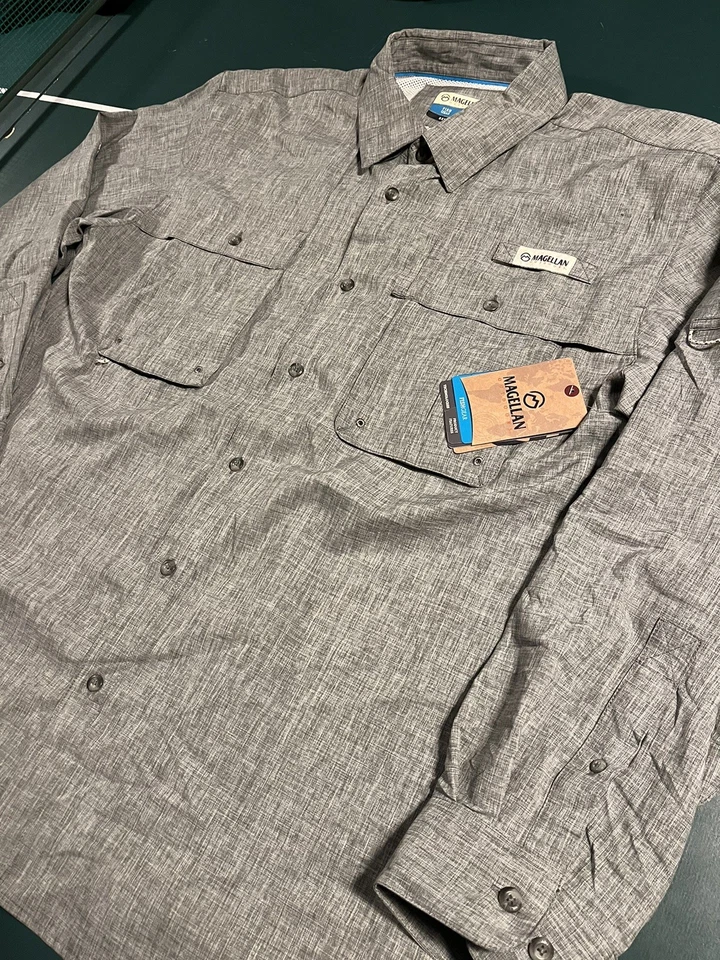 NUEVA Camisa Magellan Outdoors Fish Gear Manga Larga Rendimiento Botón XL Relajada  Foto 2 de 4