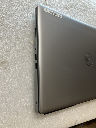Dell Precision 7550 i7-10850H 2.70 GHz 32GB RAM No HD Windows 11 RTX 3000 - Afbeelding 9 van 10
