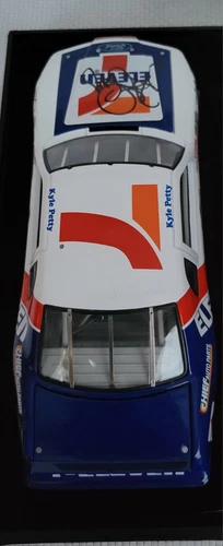 罕见! Kyle Petty #7 1985 7-11 Elite Thunderbird 1/24 NASCAR 亲笔签名 - 第 3 张/共 5 张