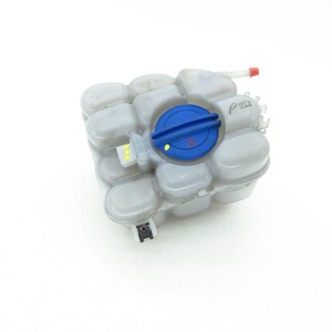 Ausgleichsbehälter Kühler VW Touareg 3.0 TDI 7P 7P0121407B