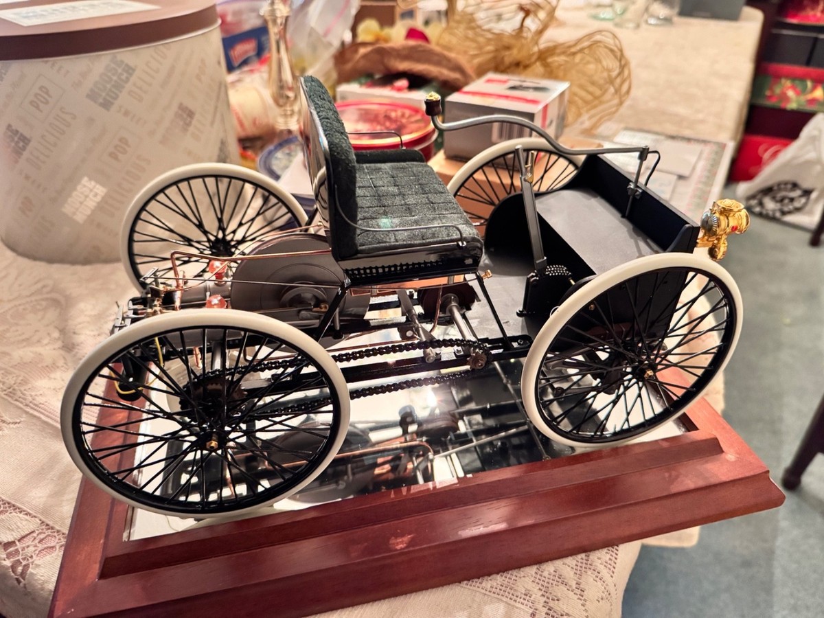 RARE Franklin Mint 1896 Ford Quadricycle w/Hardwood Display