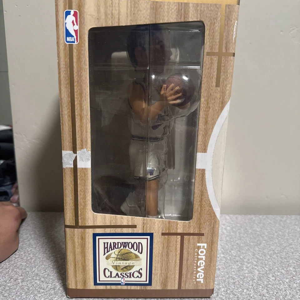 JOHN STOCKTON Utah Jazz Legend NBA Career Stats 10” Bobblehead Novo na caixa! - Imagem 4 de 4