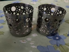 Dos candelabros votivos de luz de té con ojales modernos de metal IKEA VAKKERT 302.513.94