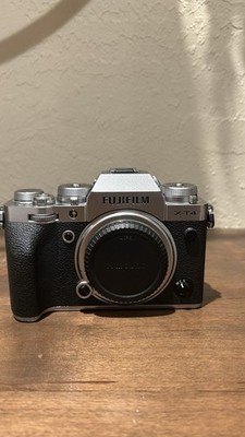 フィルムカメラ Fujifilm XT4 @u FUJIFILM X-T4 hands-on: This is the best camera for