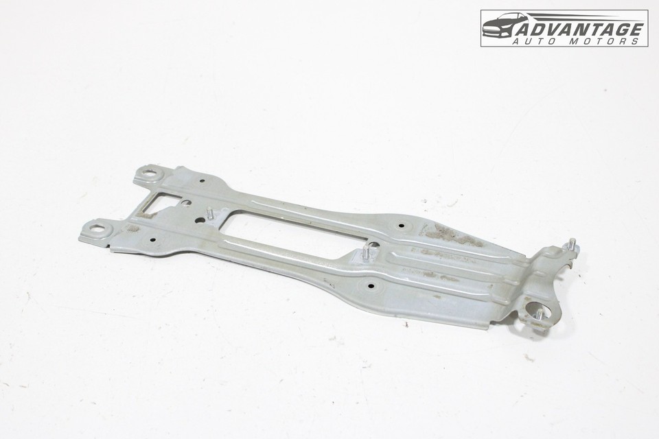 16-2019 MERCEDES CLA250 C117 INTERFACE COMMUNICATION MODULE BRACKET ...