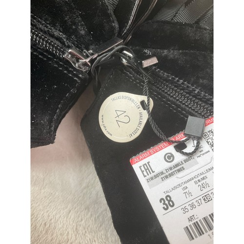 New Zara Women's Sz 7.5 M flatforms Sneakers High top velvet black comfort*Read - Picture 6 of 12
