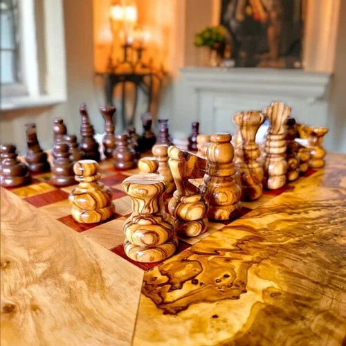 Handgefertigtes Schachspiel aus Olivenholz mit zwei Schubladen: Elegantes Aufbewahrungsbrett aus Holz - Bild 2 von 17