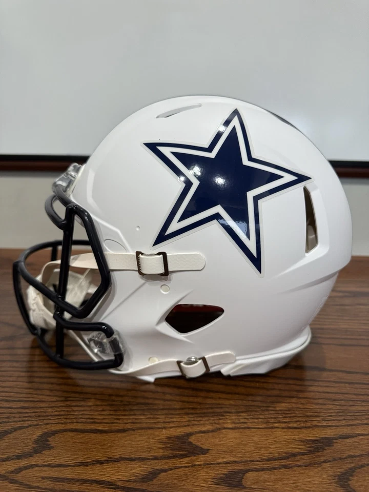 Casco auténtico Beckett firmado por Ezekiel Elliott Dallas Cowboys tamaño completo  Foto 4 de 4