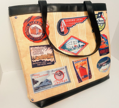 Beach Travel Tote Bag Zippered Salamander Graphix