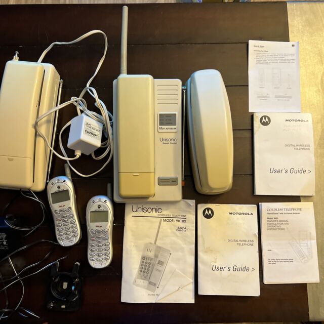 Unisonic and Verizon telephone lot untested Parts Only Unisonic and Verizon telephone lot untested Parts Only