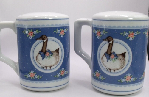 Salt and Pepper Shakers Classic Home Decor Goose Design - Picture 3 of 5