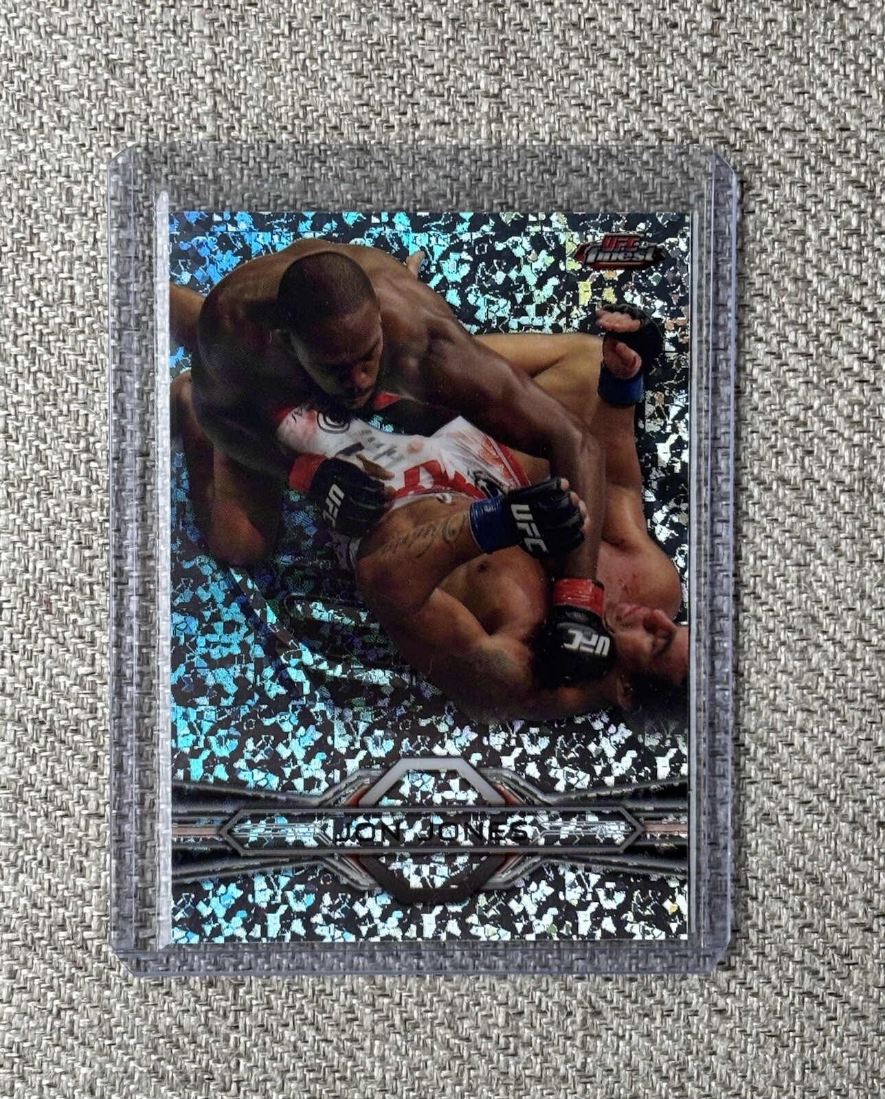 2013 Topps UFC Finest Diamond Refractor Jon Jones #1 - SP 🔥