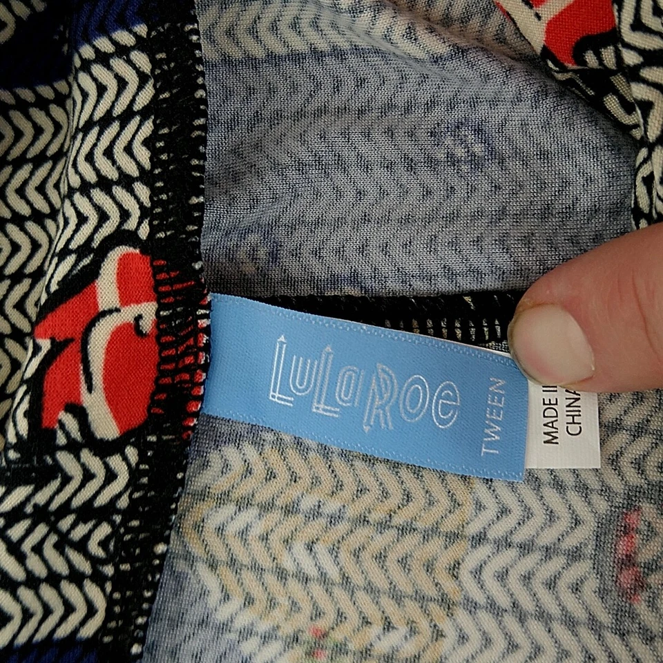 Lularoe Kids Teens Sz Tween Leggings Christmas Print Santa Skiing Geometric - Image 2 of 3