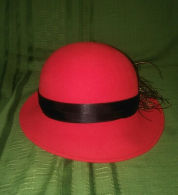 John Classic Women's Church/Dress/Fancy Hat w/ Feather, Red