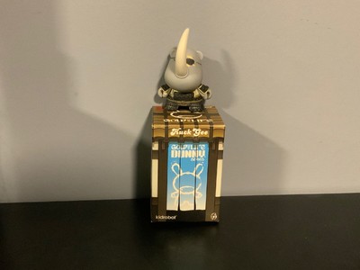 DUNNY 3/" GOLD LIFE SERIES HUCK GEE SAMURAI HICKS RHINO 2011 KIDROBOT VINYL TOY