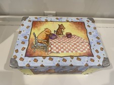 Vintage Disney Classic Pooh Keepsake Storage Box Nursery Decor 15x11x8 Rare